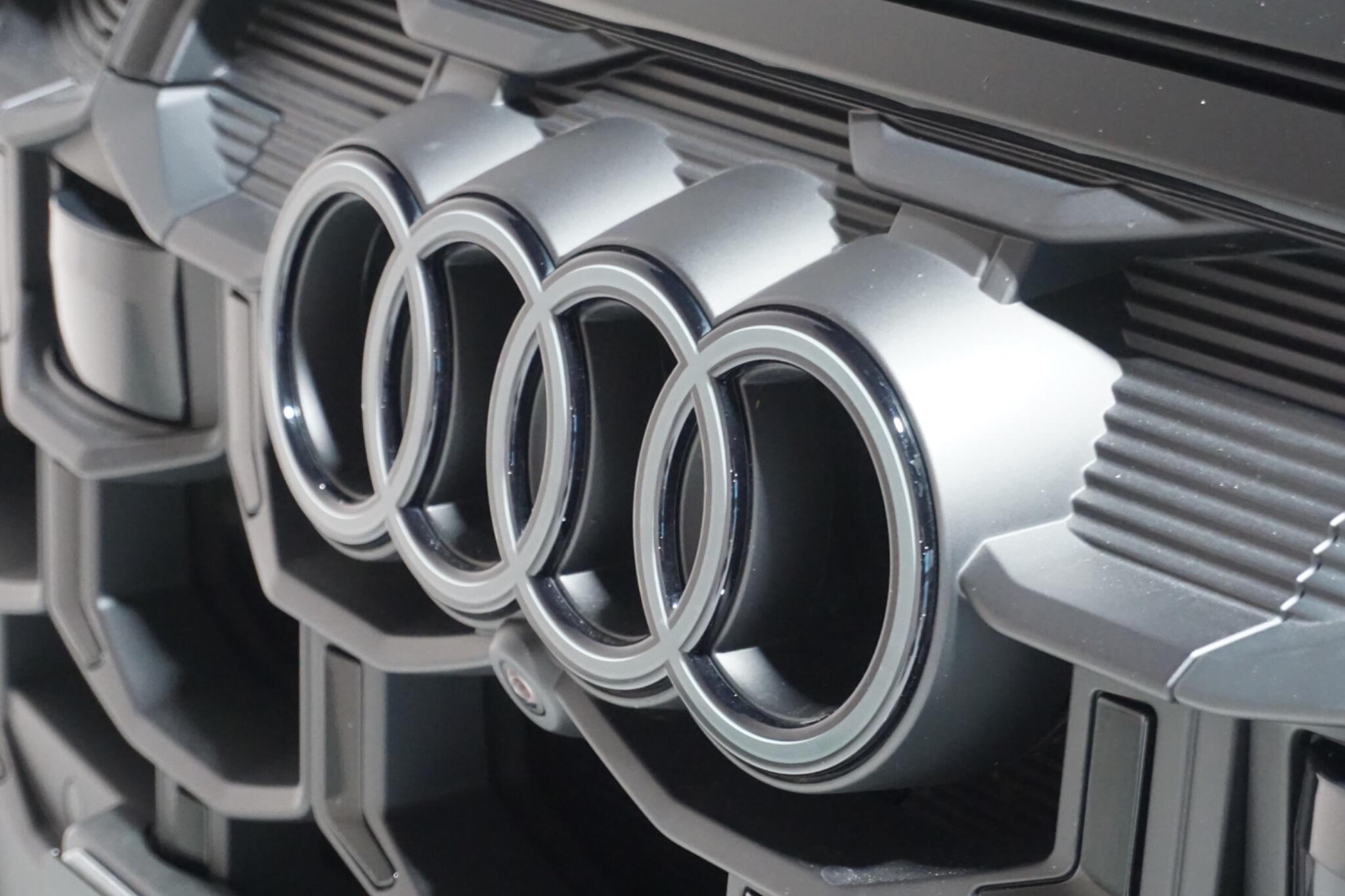 Audi SQ7 4.0 TFSI V8 Black Edition SUV 5dr Petrol Tiptronic quattro Euro 6 (s/s) (507 ps)